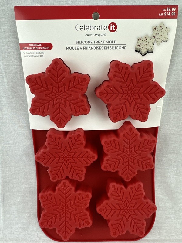 CHRISTMAS Snowflake Silicone Baking Molds Medium Sized New 6 Compartment