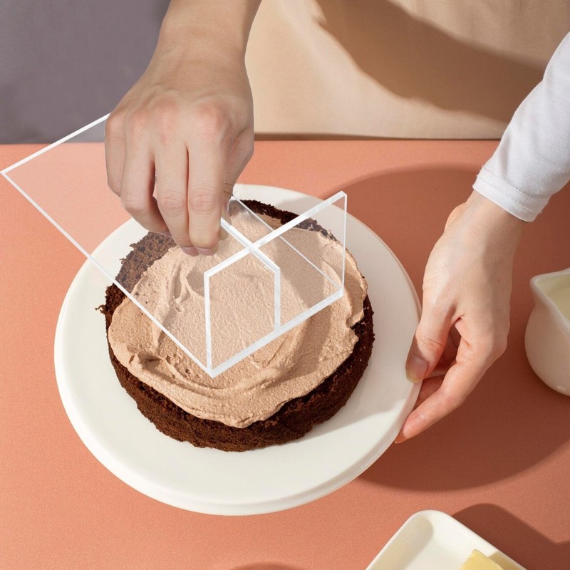 Sharp Edge Smoother by Carol Large Fondant Acrylic Scraper Cake Decorating gallery