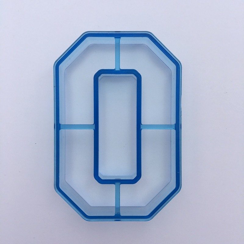 Varsity Font Cookie Cutter 4″ tall – Letter O