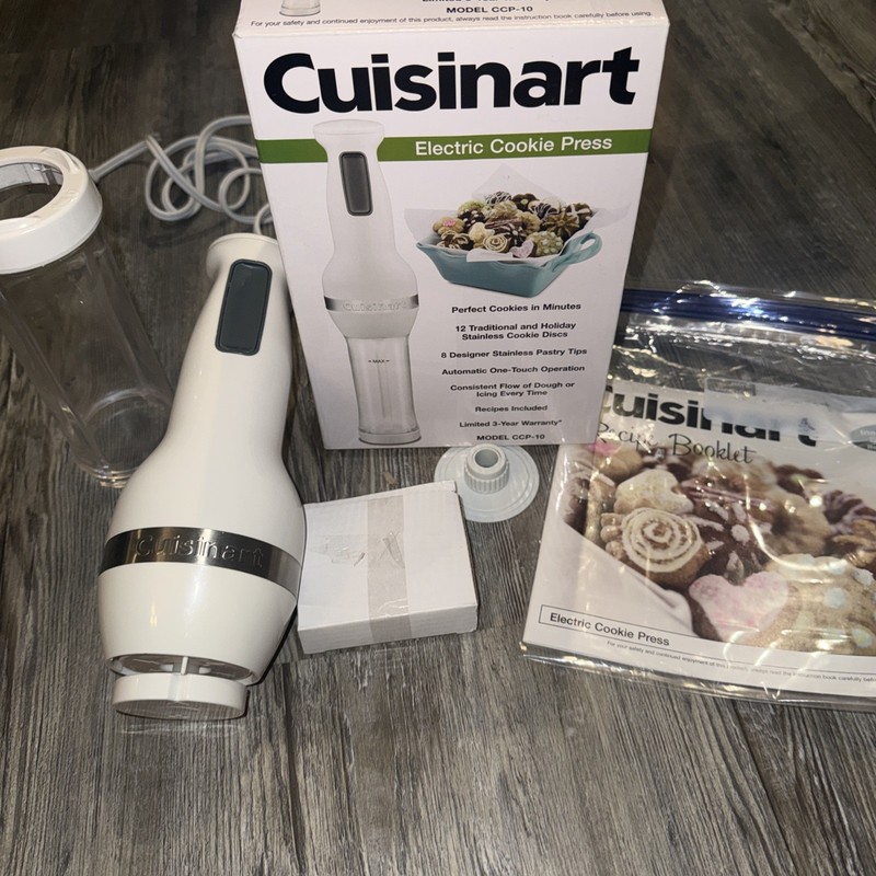 Cuisinart CCP-10 Electric Cookie Press Complete w/ 12 Discs & 8 Decorating Tips gallery