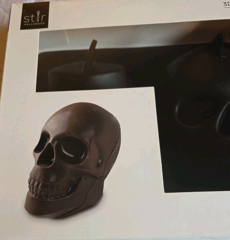 Stir Halloween 3D Skull Head Silicone Cake Mold. Skull Is Approx 6"x3". NWT gallery