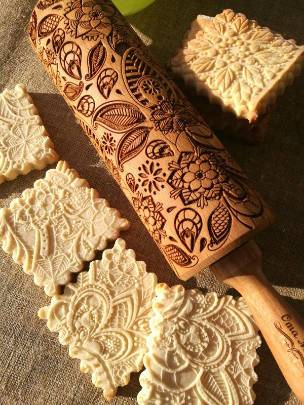 Lace Embossed Rolling pin for cookies Springerle mold Cookie stamp Mom gift gallery
