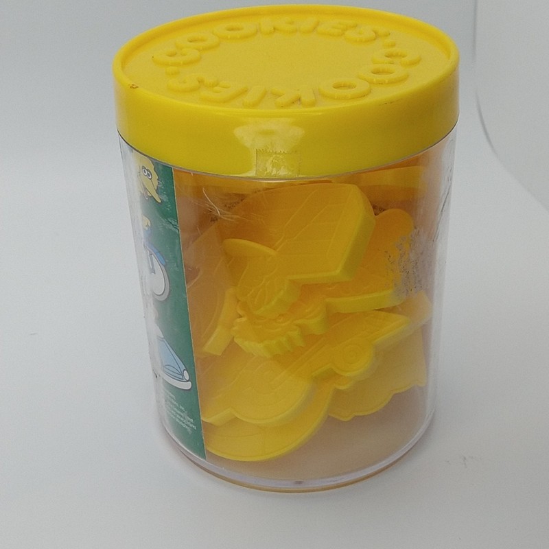 Vintage 1990 Wilton Sesame Street Cookie Cutters - Set Of 8 Big Bird Elmo gallery