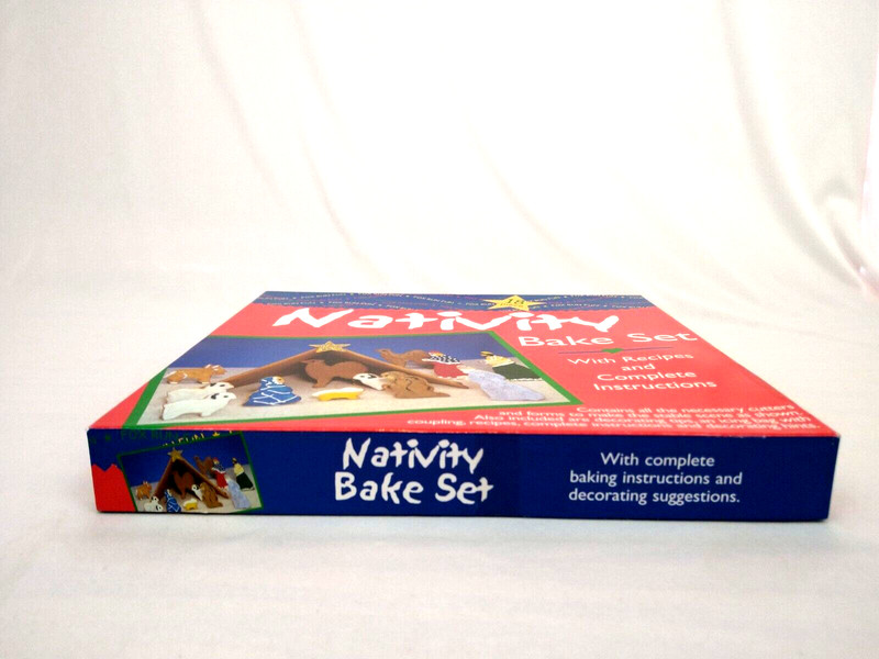 Nativity Scene Cookie Cutter and Icing Bake Set 18-Piece from Fox Run NEW gallery