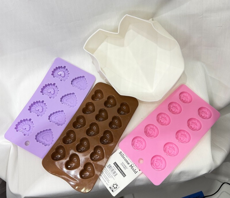 Silicone Molds Lot Hearts Roses