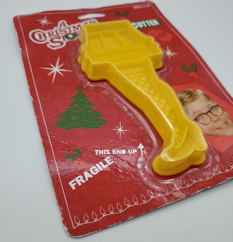 A Christmas Story Leg Lamp Cookie Cutter ICUP Warner Brothers NEW gallery