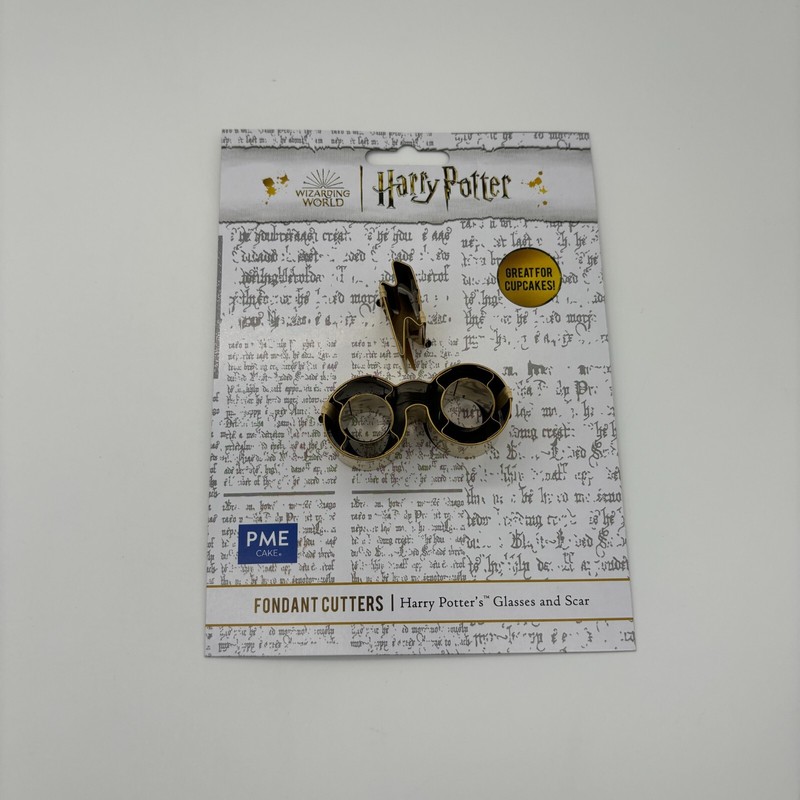 Harry Potter Fondant Cutters, Harry Potter’s Glasses & Scar, Great for cupcakes
