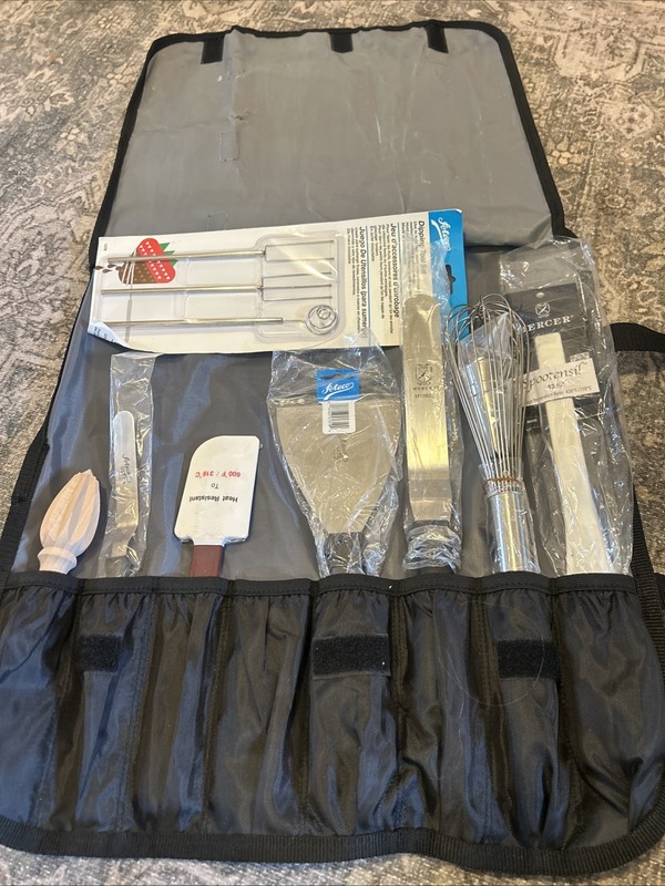 Mercer Culinary* Baking Student Set