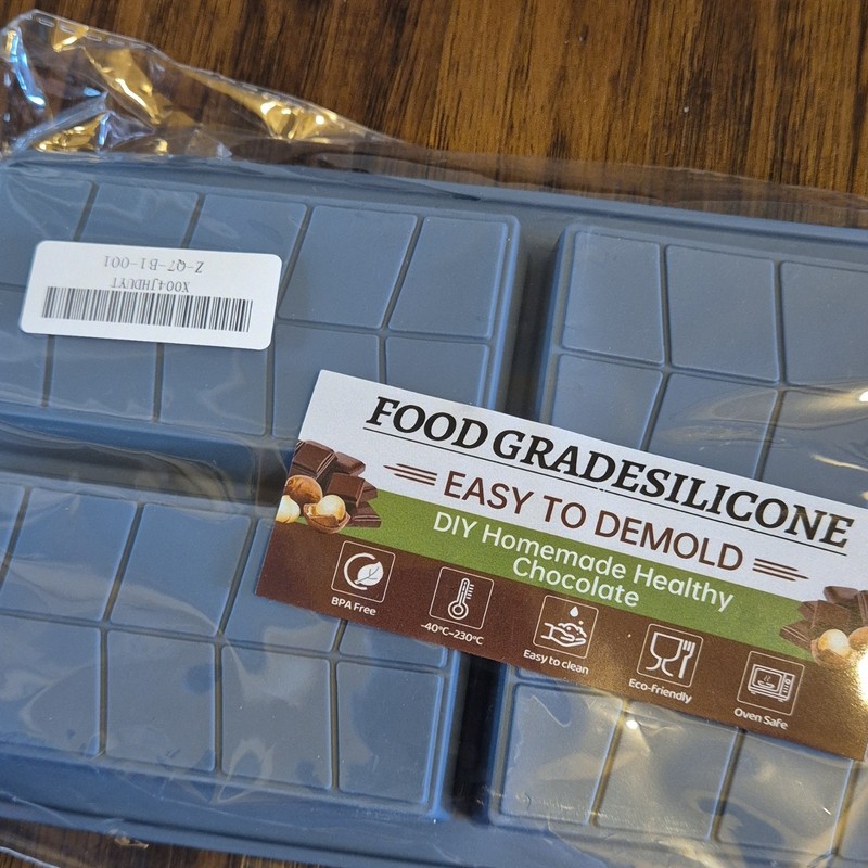 Silicone Rectangle Chocolate Mold Kit with Scraper, Stickers, Bags gallery