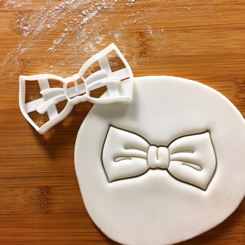 Gentleman Bow Tie Cookie Cutter – dapper fathers day wedding retro black tie