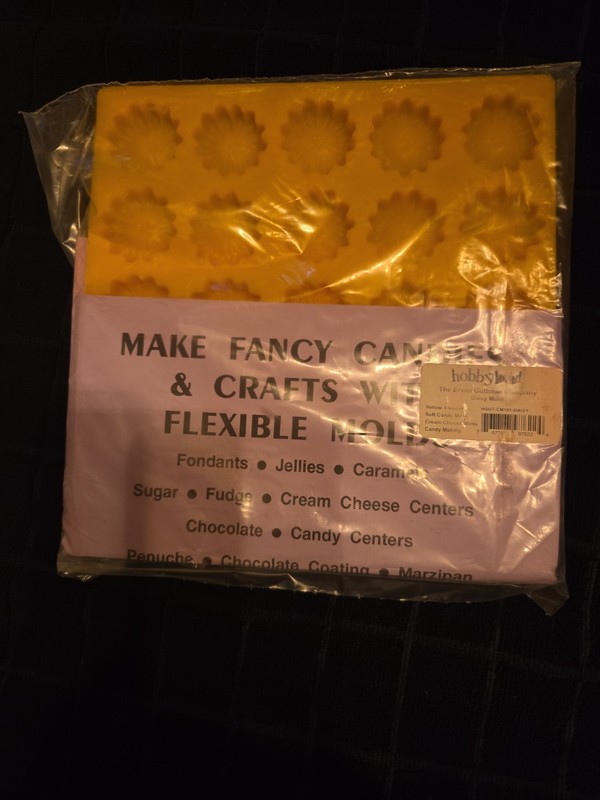 Daisy Candle Or Candy Mold