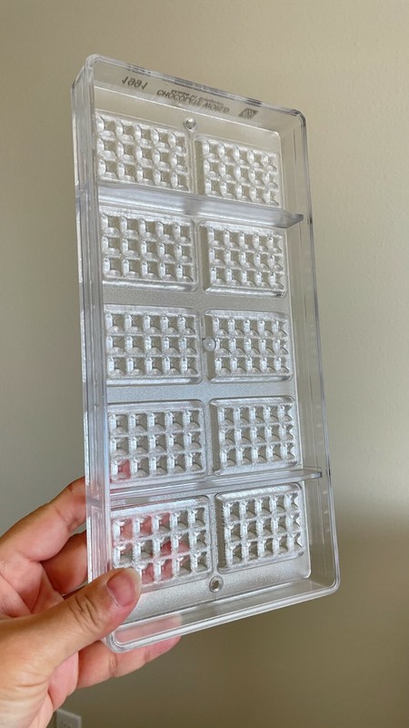 10-Cavity EU PC Chocolate Mold SMALL Brussels Waffle Each 2.1" x 1.4" x 0.2"High gallery