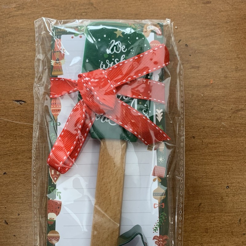 Lillian Vernon Current Christmas Spatula, Cookie Cutter & List Pad 3 Piece Set gallery