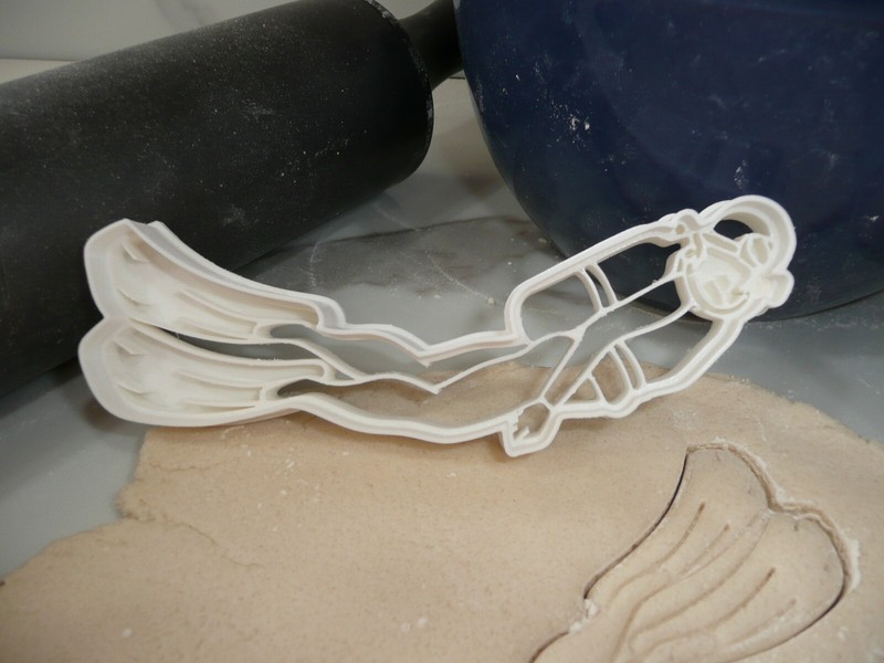 SCUBA DIVING WETSUITS HELMET FLIPPERS WATCH SET OF 8 COOKIE CUTTERS USA PR1979 gallery