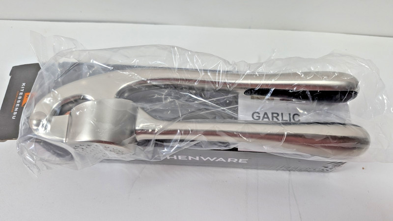 Garlic Press Stainless Steel Squeezer Crush Ginger Mincer Silicone Peeler Brush