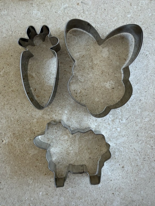 Baking Set Cookie Cutters Bunny Easter Carrot Lamb Sheep Set