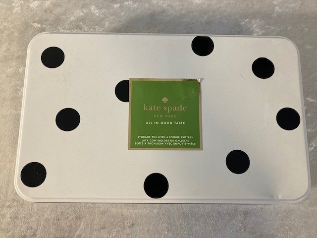Kate Spade NY “All In Good Taste” Storage Metal Tin 4 Cookie Cutters Lenox