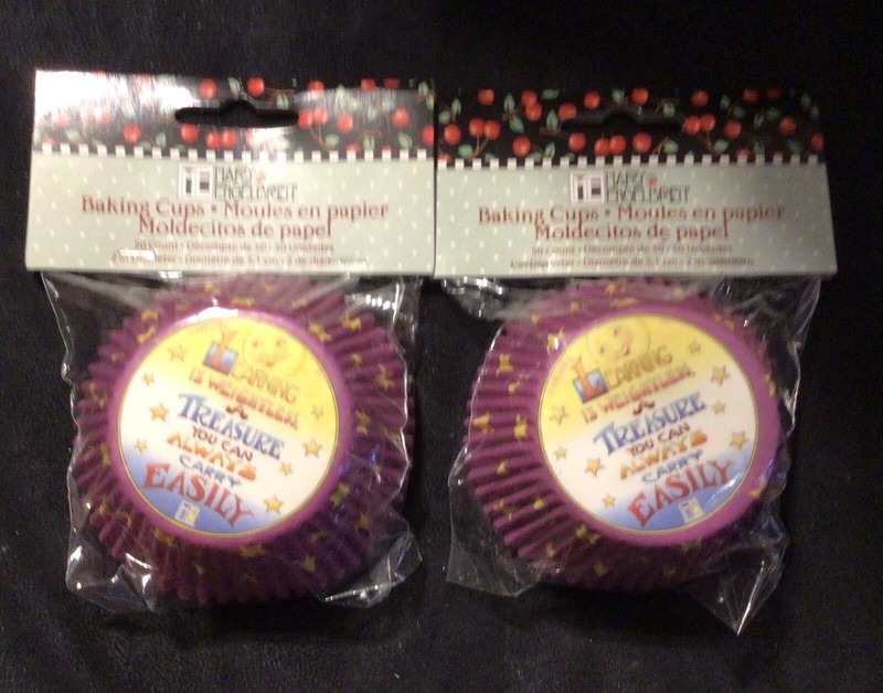 Mary Engelbreit Paper Baking Cups-100 New-Learning Is Weightless