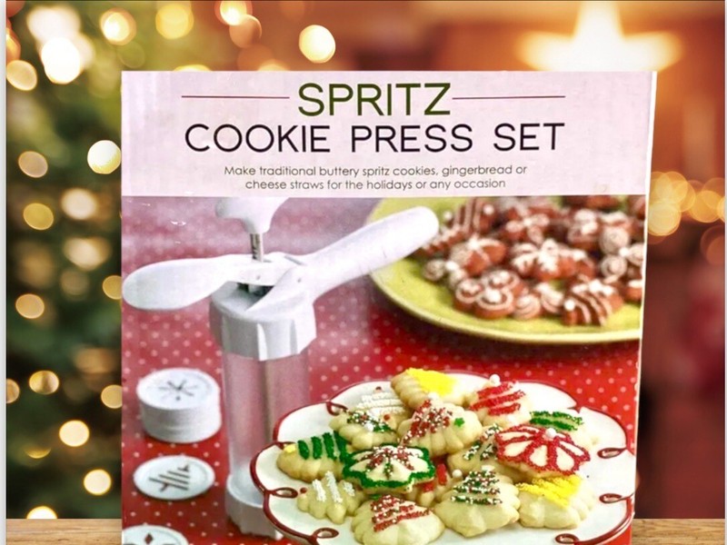 Nordic Ware International Spritz Cookie Press Set 12 Shapes~ Complete