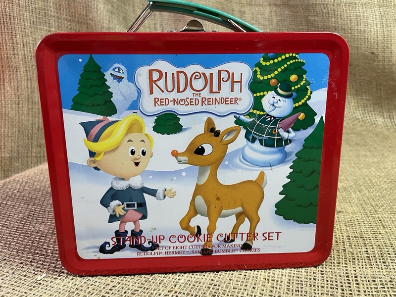 Rudolph Red Nosed Reindeer Stand Up Cookie Cutter Set in Tin Lunch Box