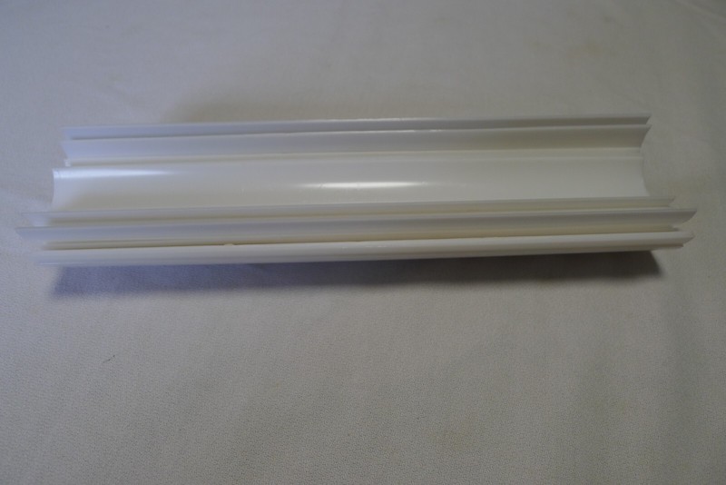 Wilton White Plastic 11" Flower Formers Set of 10 gallery