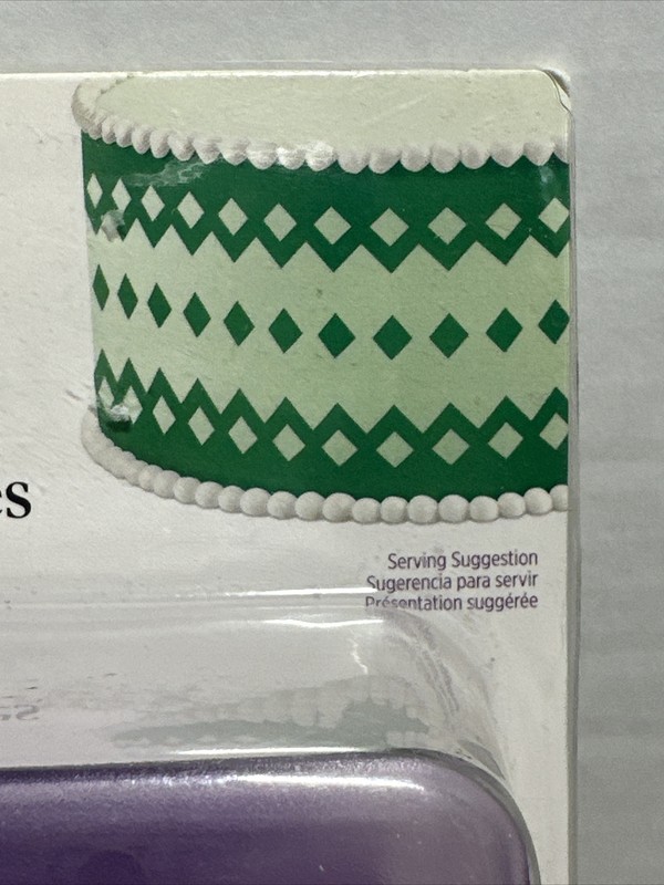Wilton Border Cutting Insert DIAMONDS For Sugar Sheets gallery