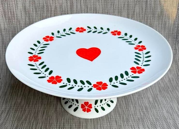 Vintage Scandinavian Style Lillian Vernon Cake Stand Plate 1984 Hearts Flowers