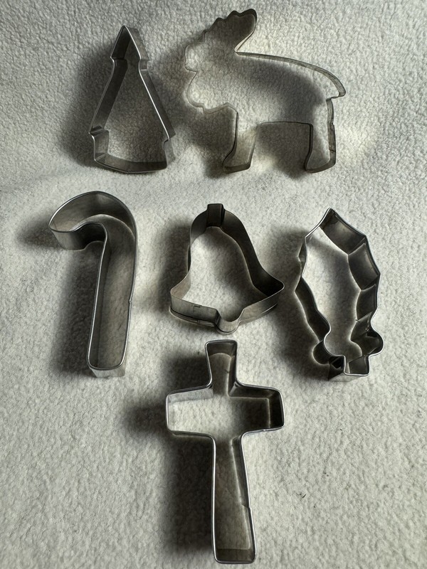 Vintage Christmas Cookie Cutter Aluminum Lot Reindeer Cross Tree Bell 80s 90s