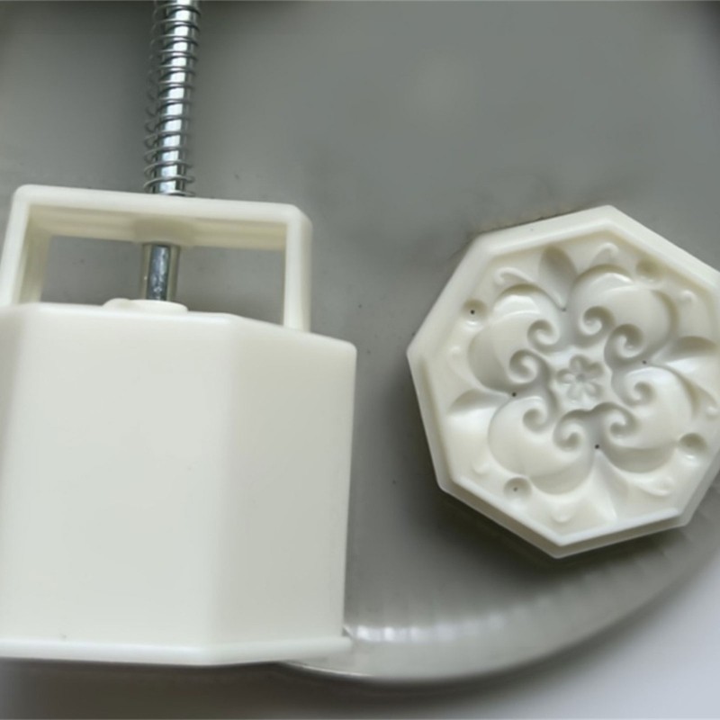 Tracery Mooncake Mold Set 75g Moon Cake Mold with Reusable Stamps (White) gallery