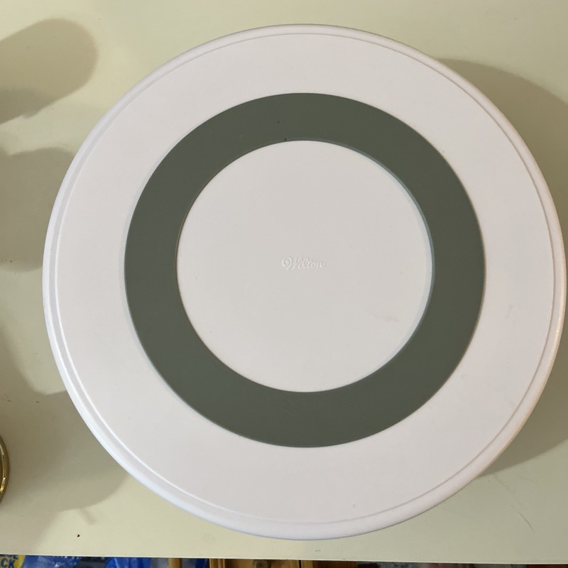 2- Wilton High And Low Adjustable Cake Turntables White / Gray