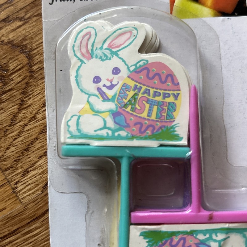 NOS NIP Set of 2 Vintg. 1996 Wilton Easter Bunny Fun Pix Cupcake Party Picks NEW gallery
