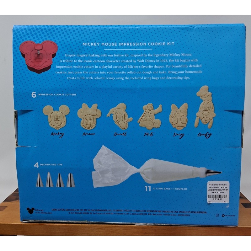 Williams Sonoma Disney Mickey and Friends Impression Cookie Kit 21 Piece Set gallery