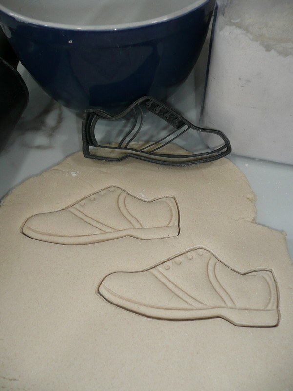 RETRO SADDLE SHOE COOKIE CUTTER MADE IN USA PR5514 gallery
