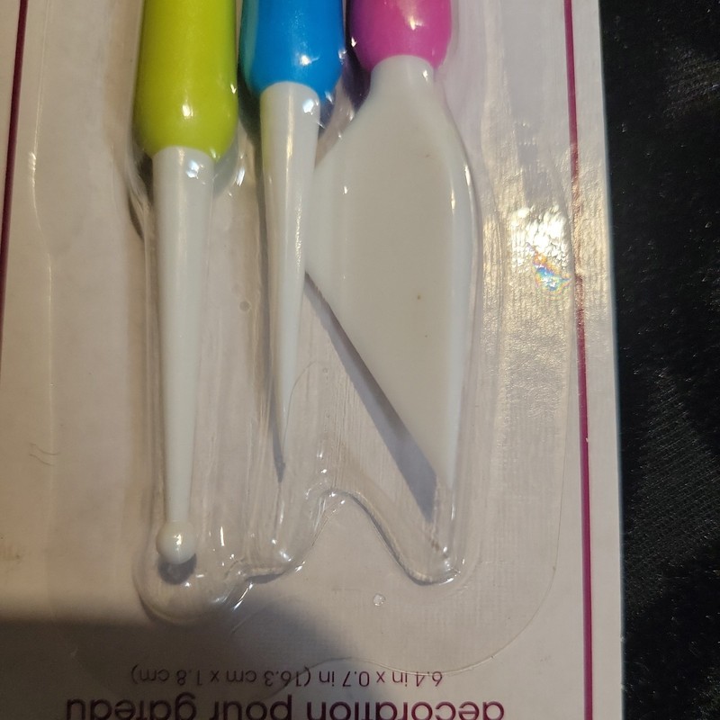 Voila Cake Decorating Tool Set 3 Pc Ball Pen Knife Needle gallery