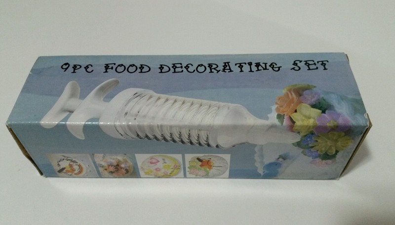 Vintage Giftco 9 Piece Food Decorating Set