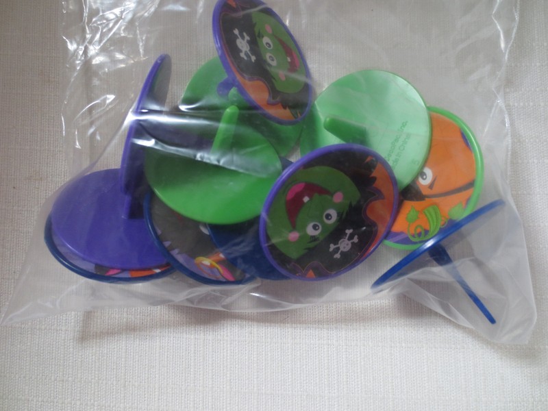 Halloween Cupcakes,Cake Pix Favor Topper Decopac