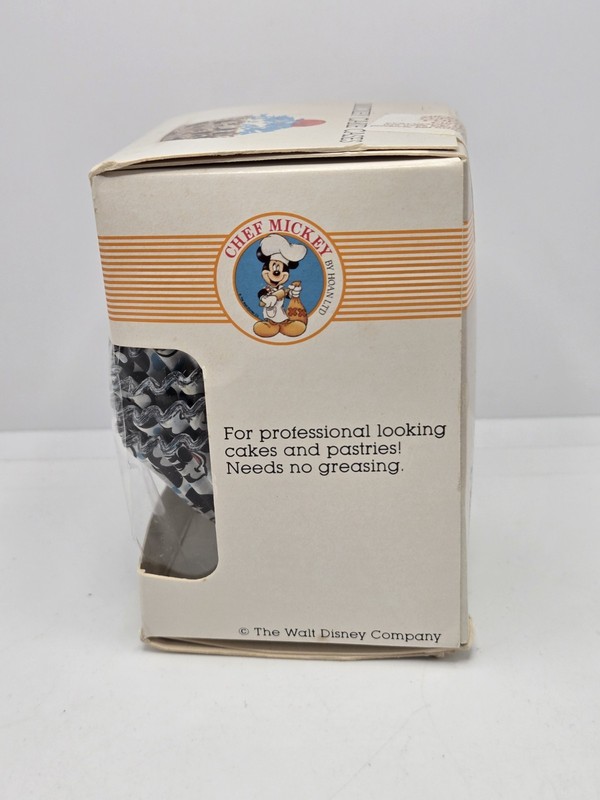 VTG Disney Chef Mickey Mouse Mini Cupcake Liners 80ct Hoan Baking Muffin Cases gallery