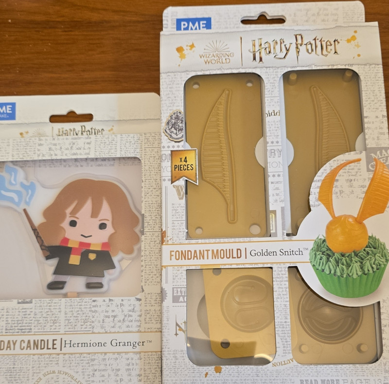 PME Harry Potter Candle & Fondant Mould Hermione Granger Golden Snitch 4 Pack.