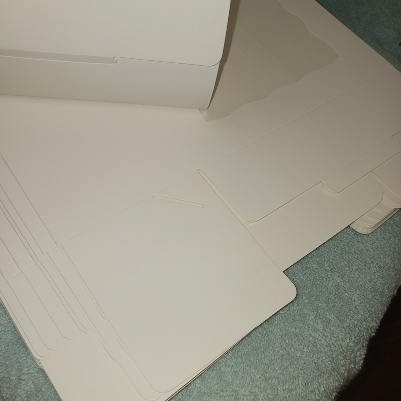 Bakery, Muffin, Pie Boxes - 8" x 8" x 4" Bakery Boxes - Pack of 15 gallery