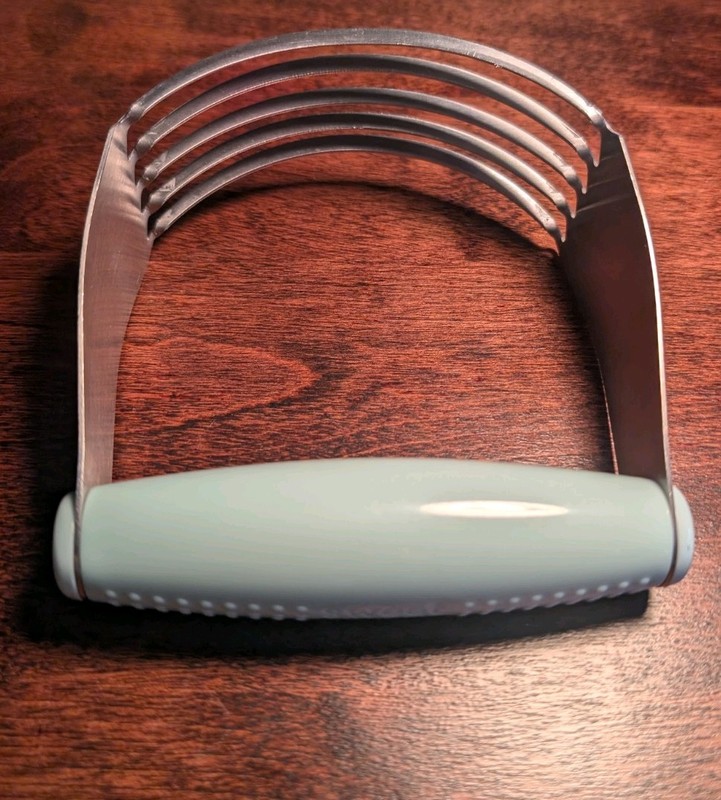 Sweet Creations Blue Handle Stainless Pastry Blender Dough Cutter Flour Mixer