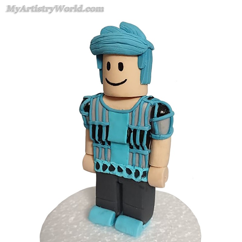 3D fondant/gum paste Roblox cake topper. Edible Roblox figurine for a cake gallery