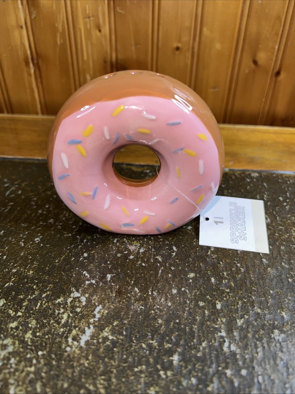 Ceramic Sprinkles Shaker Donut By Ankyo Development, NWT