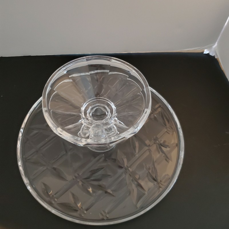 VTG Cake Plate with pedestal Bamboo branches design pattern. Free shipping gallery