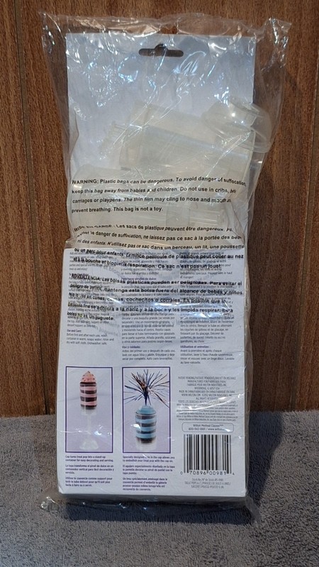 Wilton Treat Pops, 6 count gallery