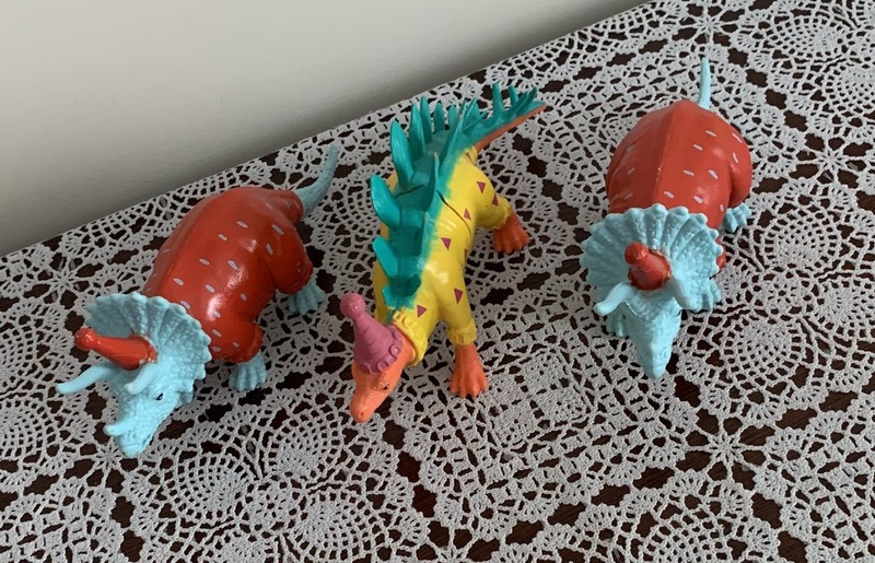 Target Bullseye Playground Dinosaurs Birthday Party Lot Of Three Figures 7 Inch