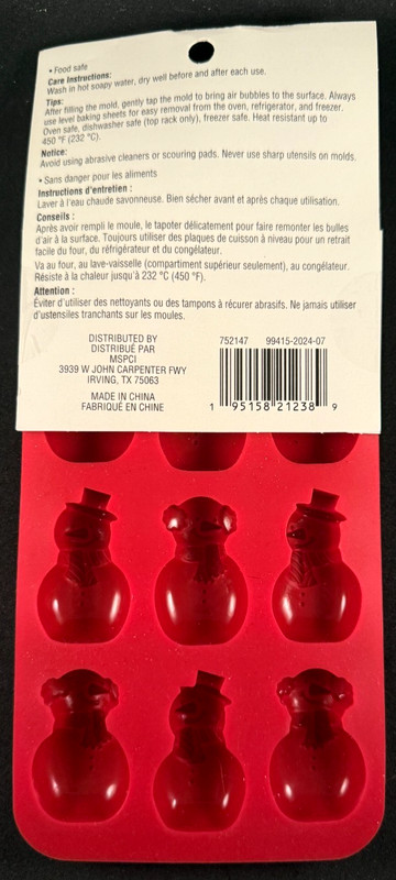 Celebrate It - Silicone Candy Mold - 12 Snowman Shaped Candy Molds - Winter gallery