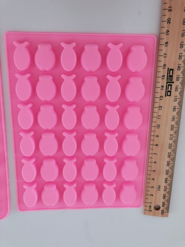 1x Fish Chocolate Cake Mini Biscuit Cookie Bakery Silicone Baking Mould Mold gallery