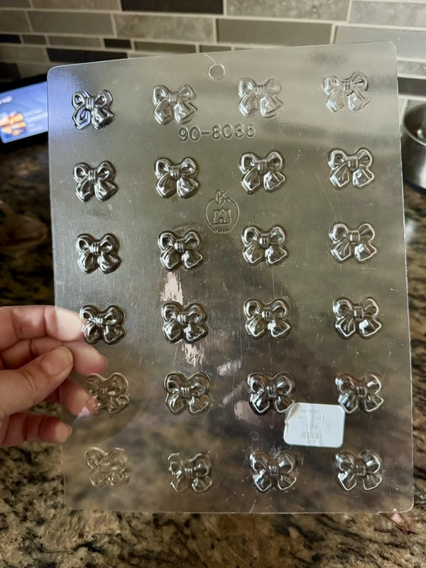 Plain Cookie Sandwich Chocolate Candy Mold Plus Molds For Several Occasions gallery