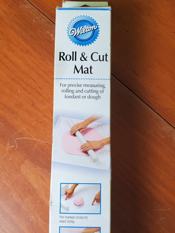 Wilton Rolling Pin and Mat Roll Cut Mat Fondant Pastry Dough Roller gallery