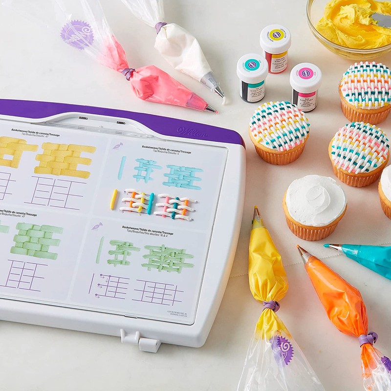 Wilton Deluxe Practice Board Set - 13 x 10.75-Inch, White/Purple gallery